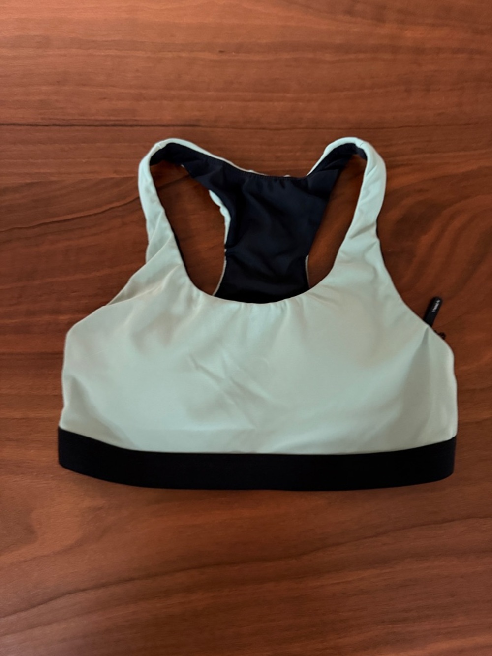 Koral Women’s Sports  Top - Mint and Black, size XS